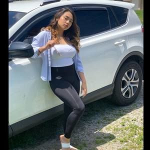 Meet your Posher, Joyce